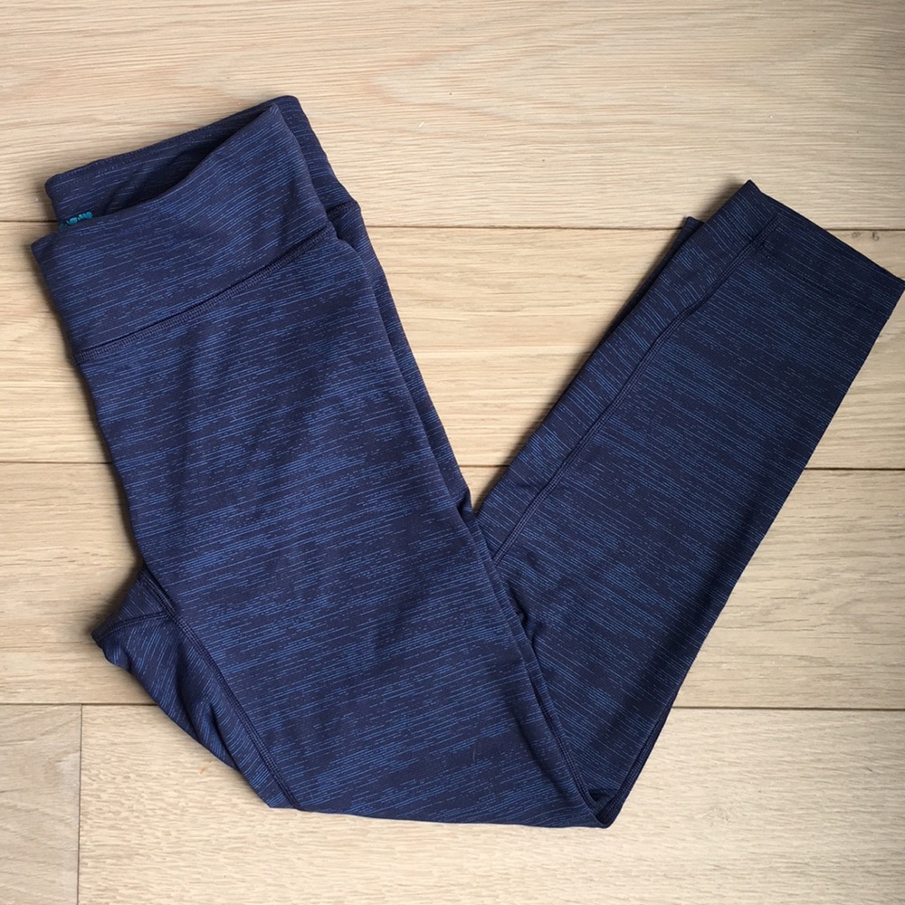 Outdoor Voices ankle length navy pants